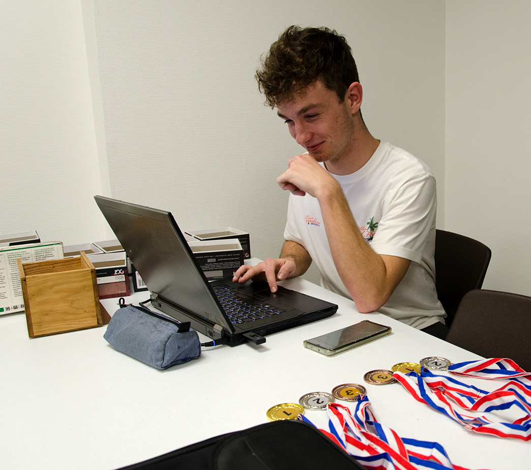 Jeu d'Echecs et Jeu de Go 13 chevalbayard7